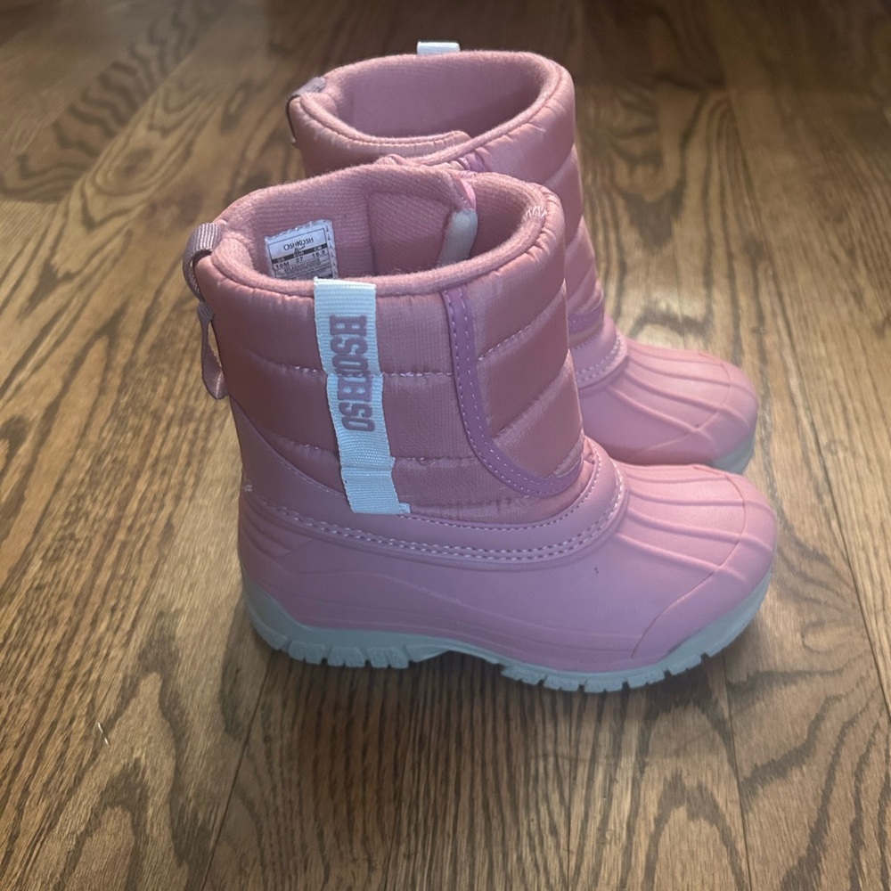 OshKosh B'gosh Light Pink Kids Snow Boots